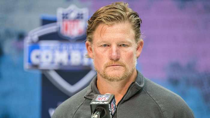 Snead made headlines for his T-shirt, but not everyone quite gets the picture.